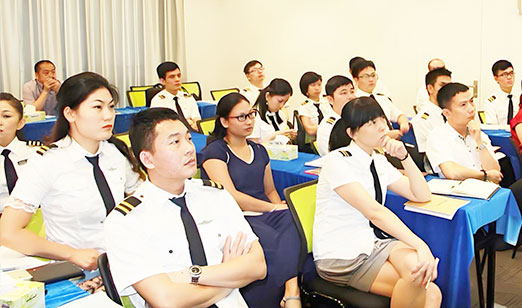 雄厚的師資實(shí)力